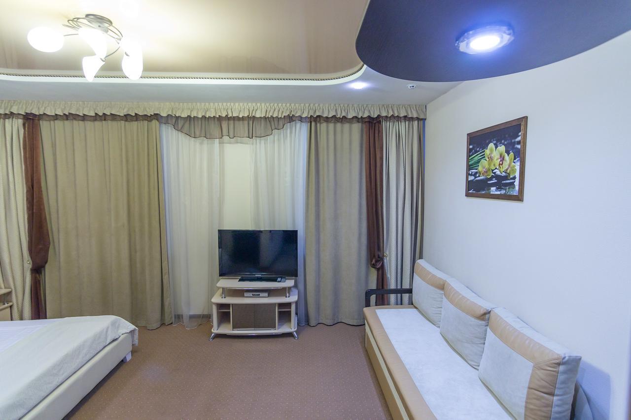 חארקיב Siesta Hotel מראה חיצוני תמונה