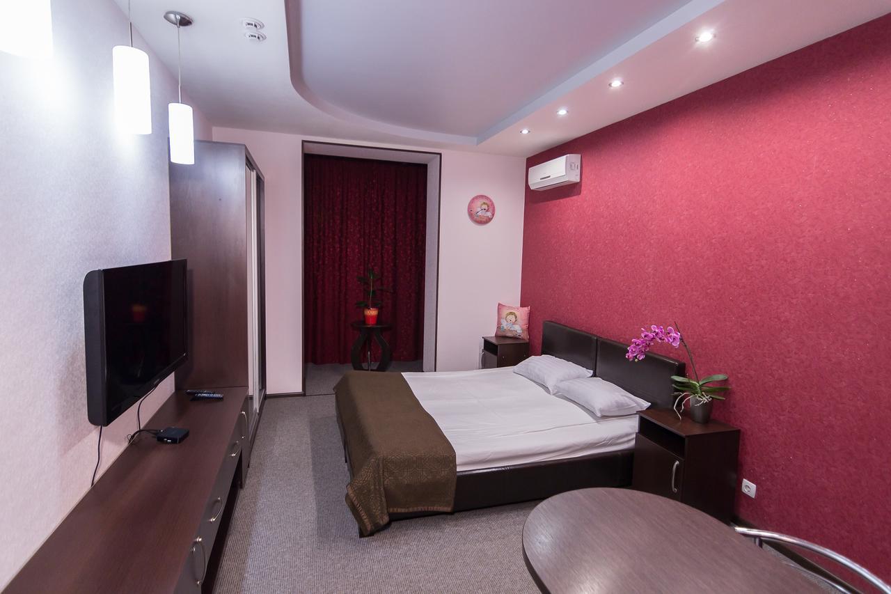 חארקיב Siesta Hotel מראה חיצוני תמונה