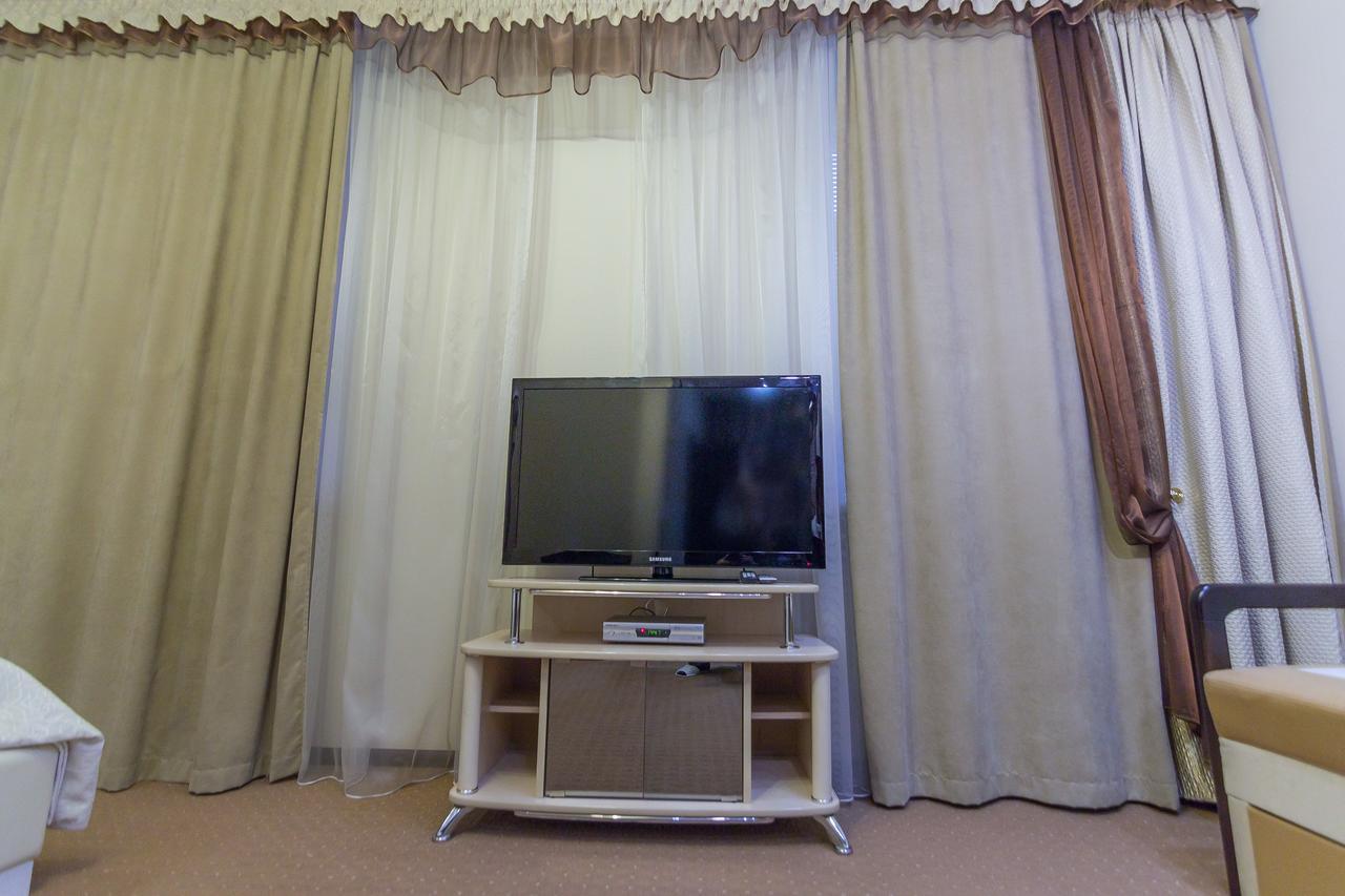 חארקיב Siesta Hotel מראה חיצוני תמונה