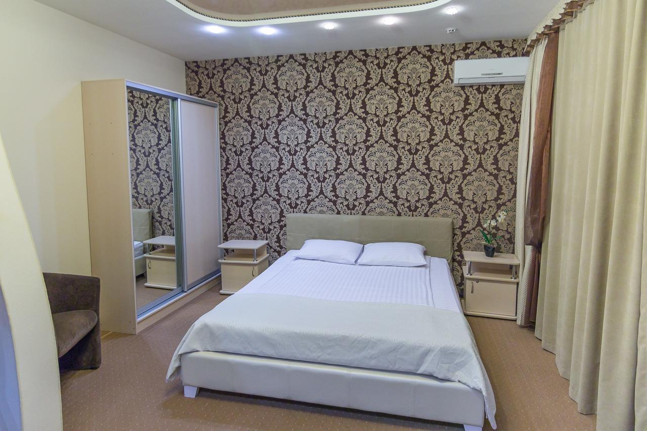 חארקיב Siesta Hotel מראה חיצוני תמונה