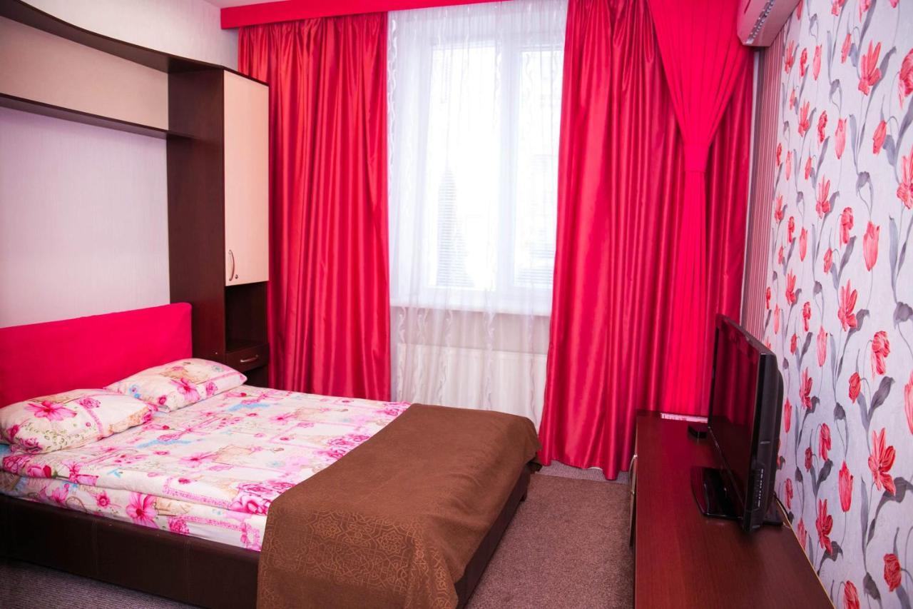 חארקיב Siesta Hotel מראה חיצוני תמונה